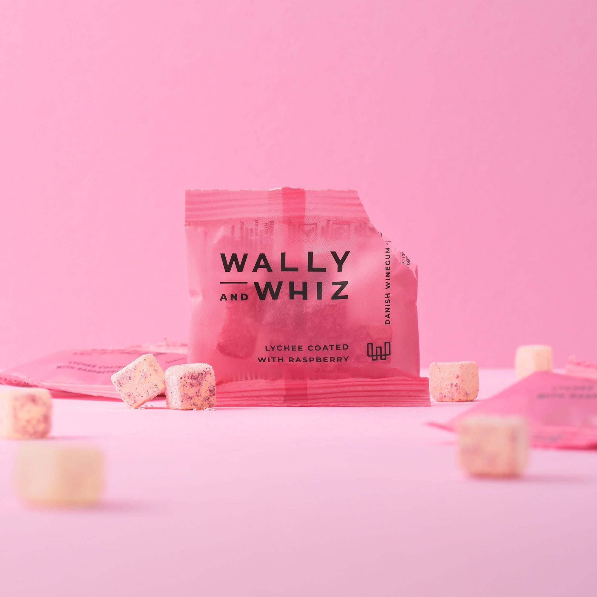 Wally And Whiz Wine Gum Flowpack Box With 200 Flowpacks, Lychee With Raspberry