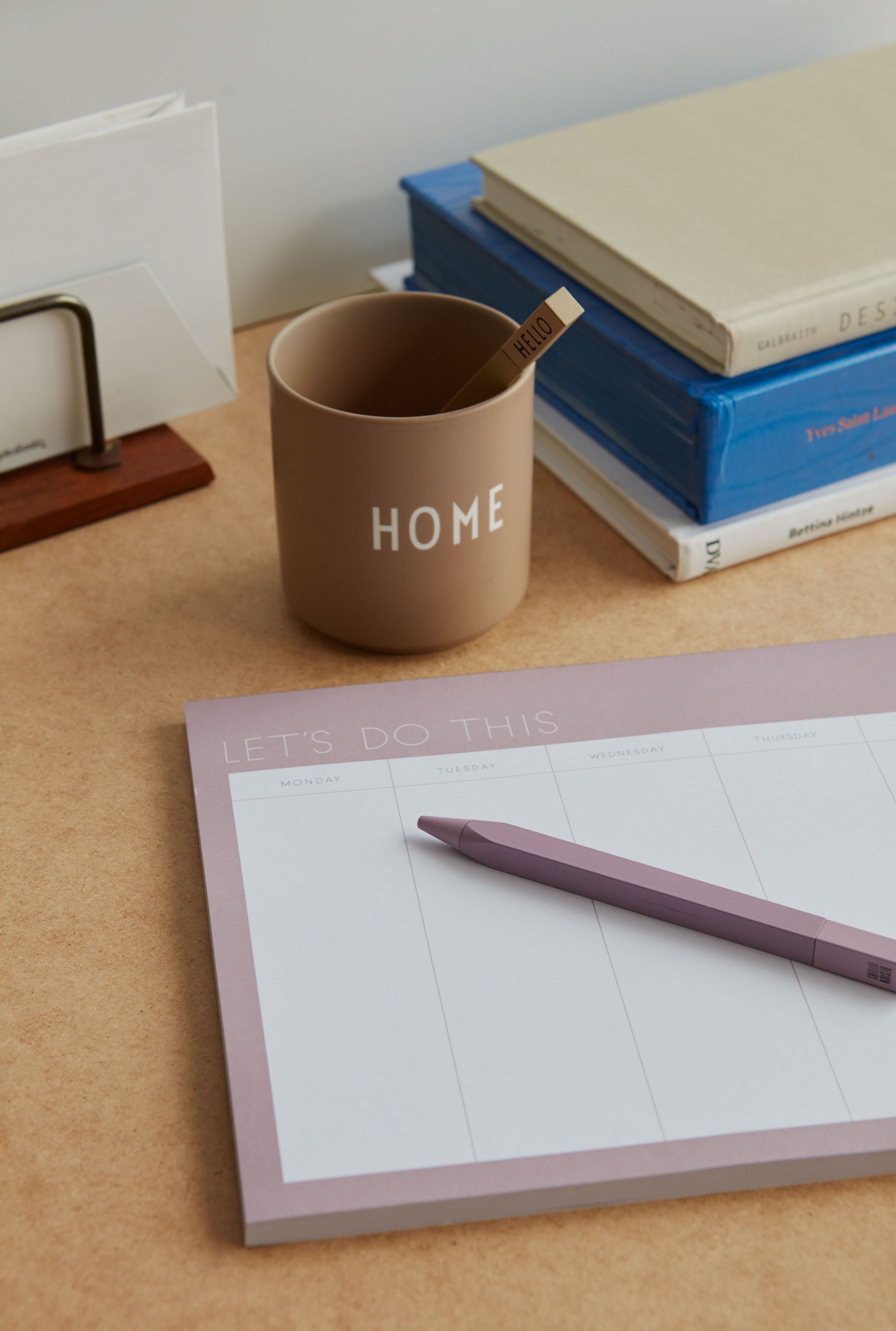 Design Letters Weekly Planner, Lavender