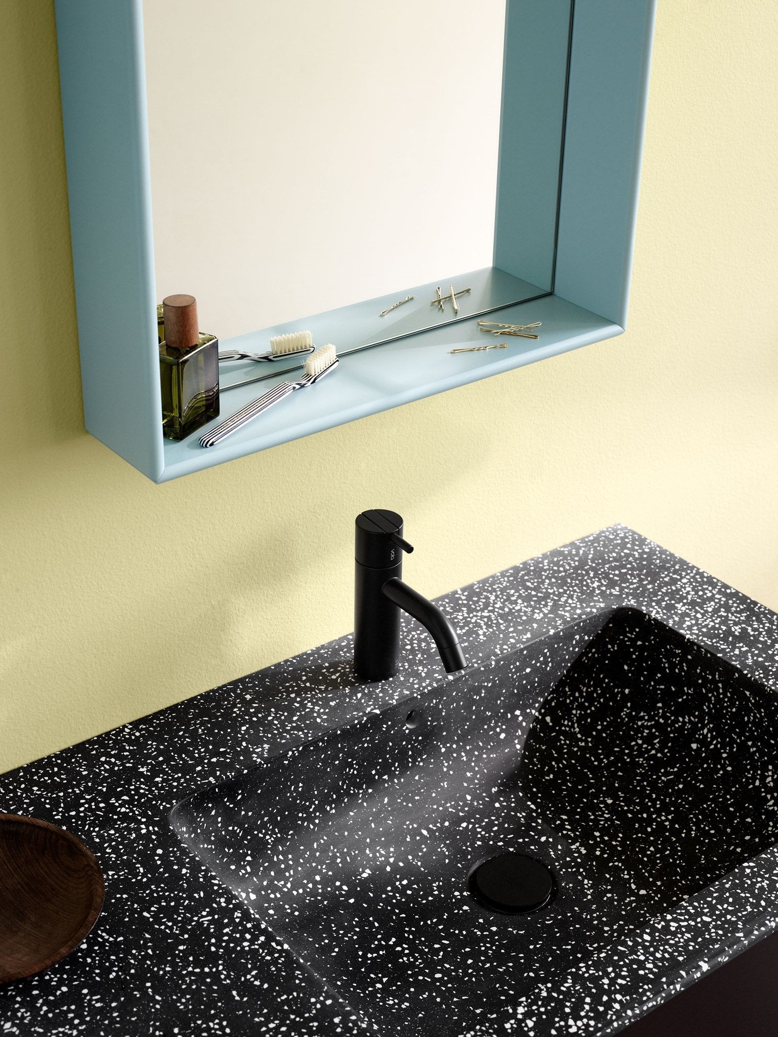 Montana Shelfie Mirror With Shelf Frame, Black Jade