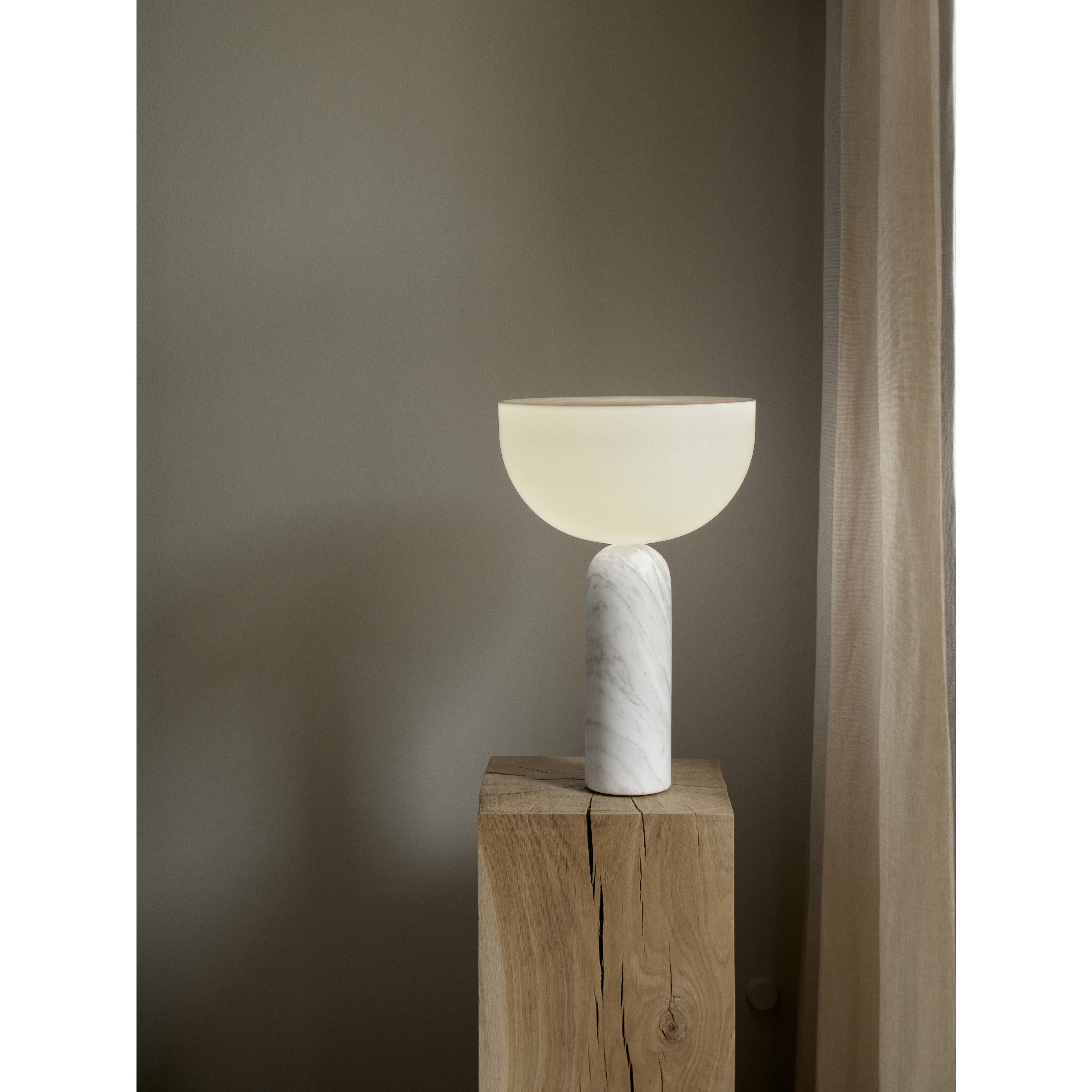 New Works Kizu Table Lamp White Carrara Marble, Large