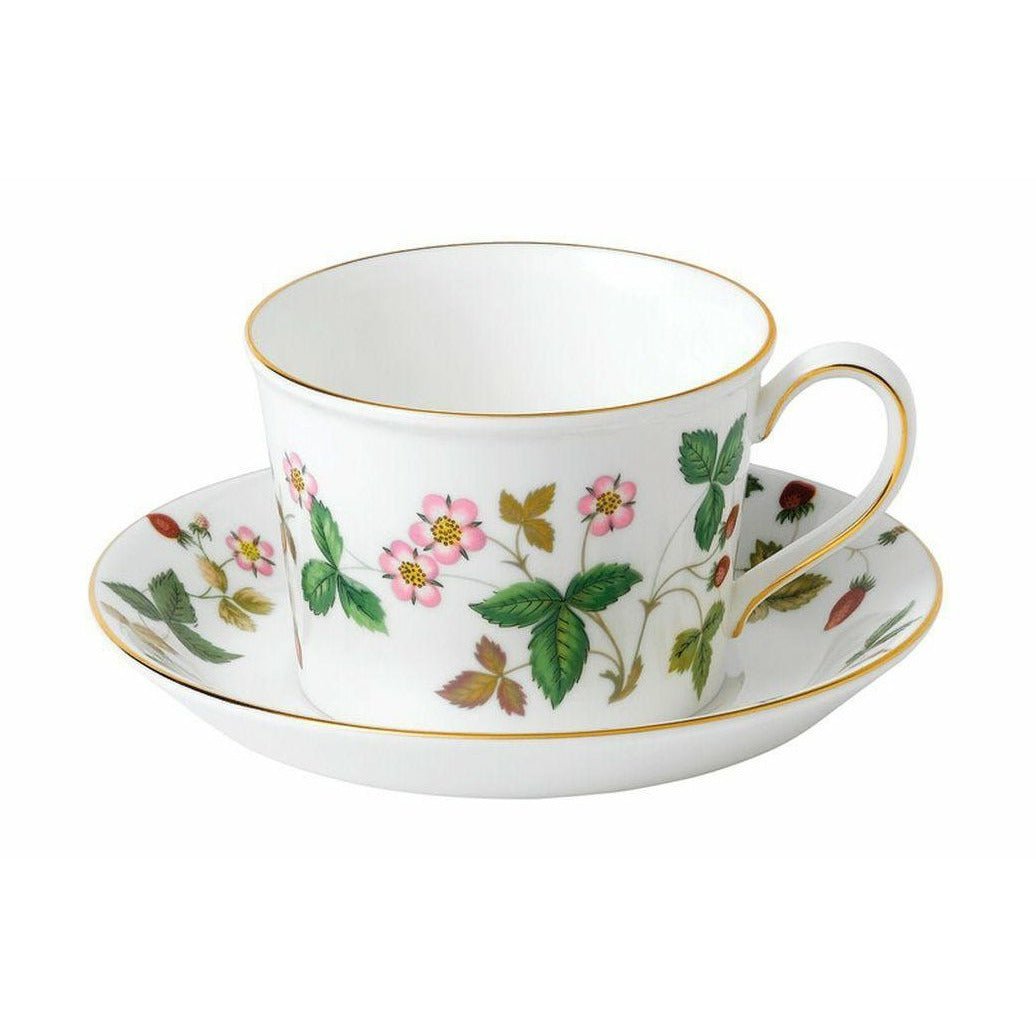 Wedgwood Wild Strawberry Teacup And Saucer Delphi